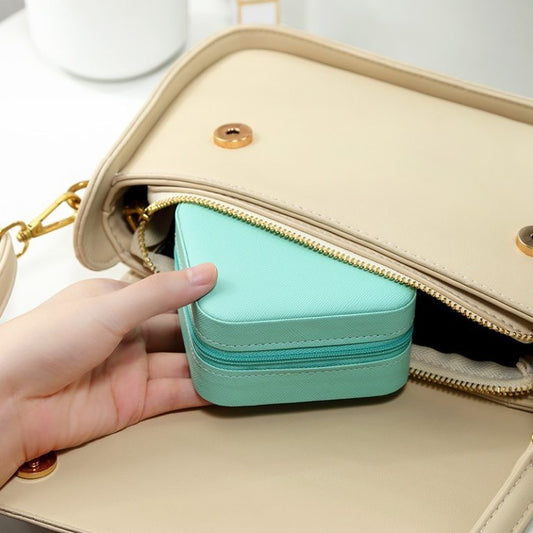 jewlery organizer